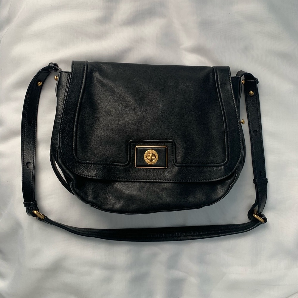 Marc Jacobs Turn-lock Messenger Bag